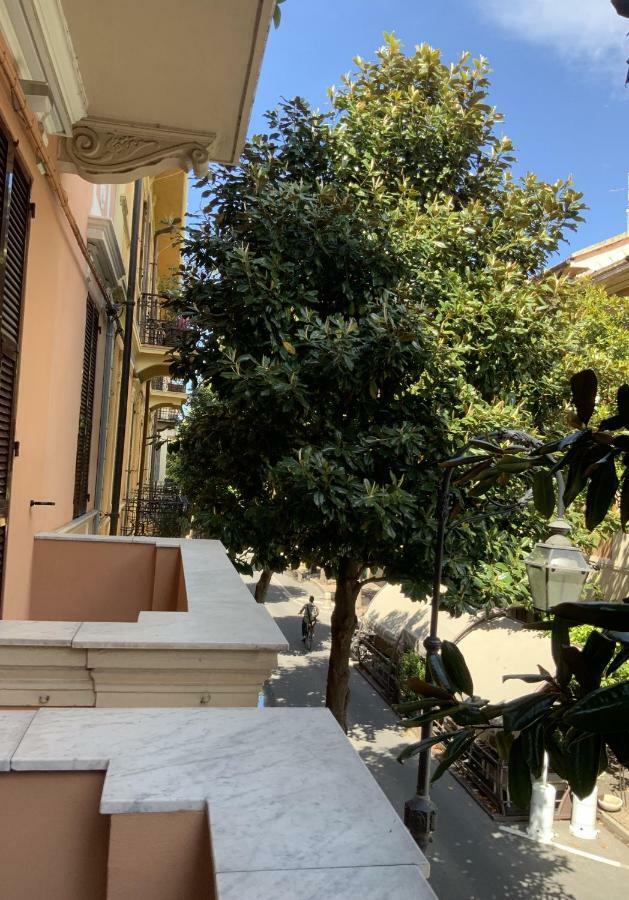 Ricaroka Hotel Albenga Exterior photo